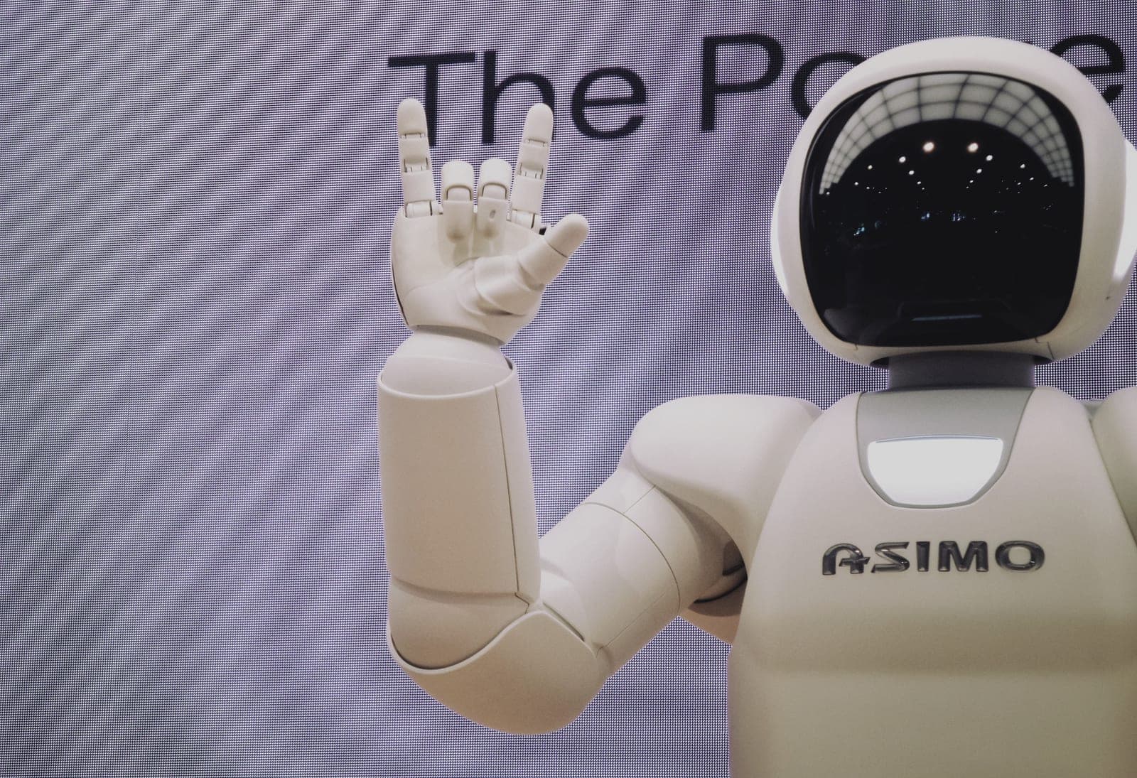 What's the difference between workflow & robotic process automation?